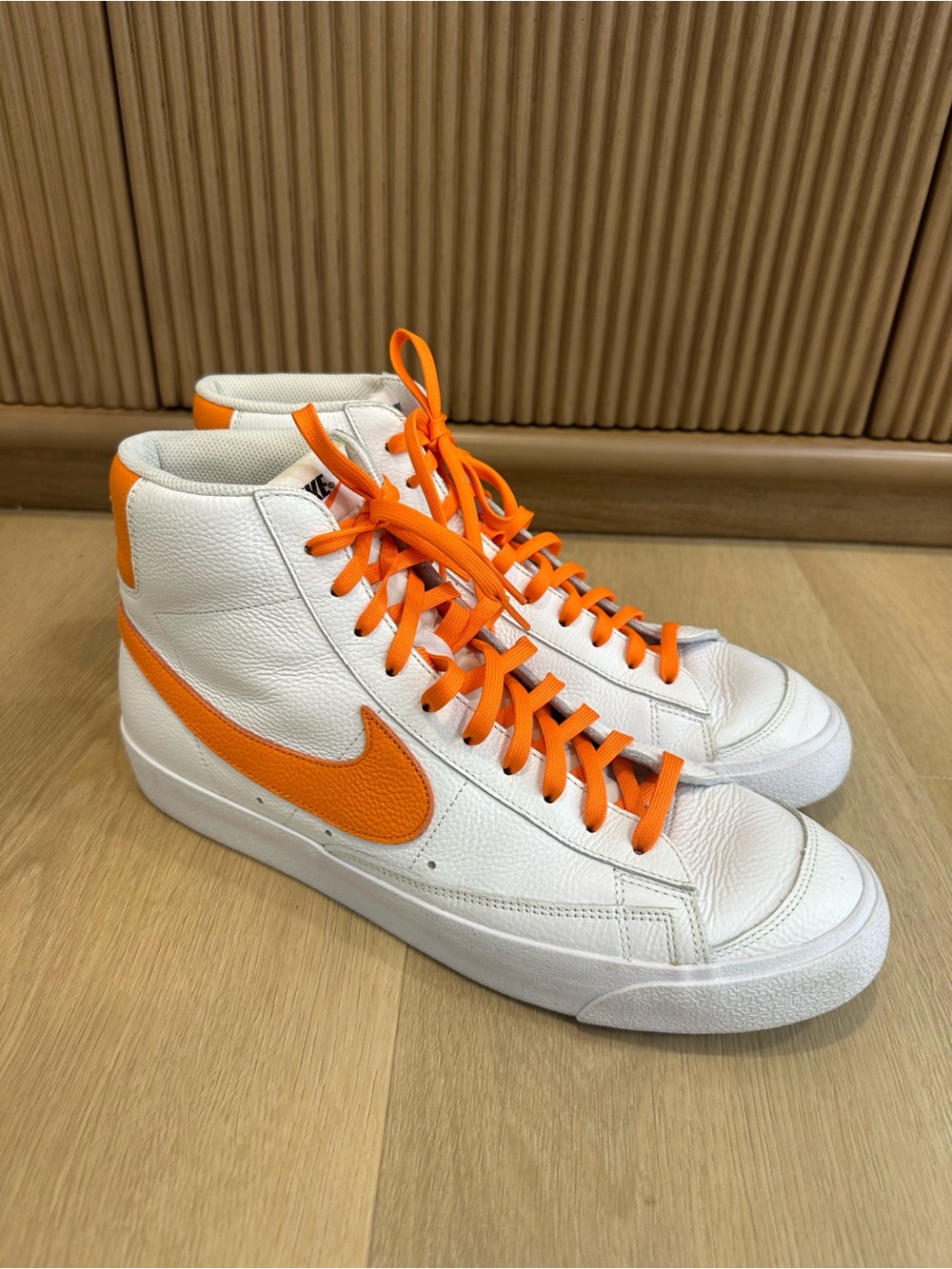 Nike Blazer Mid '77 Vintage White
Mantra Orange M-13 Shoes  basketball